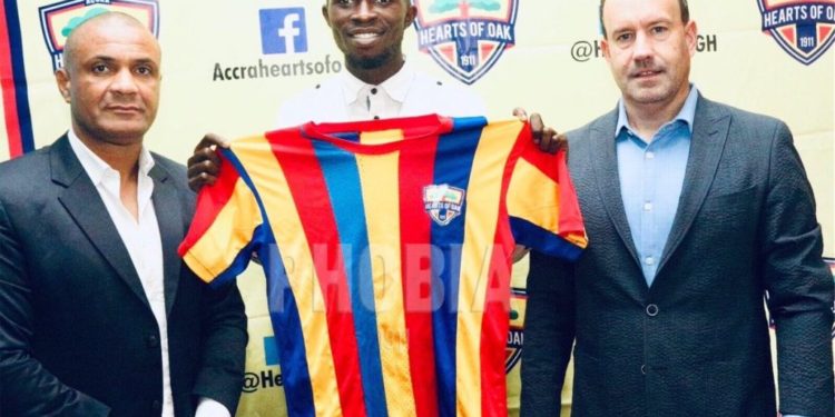 Official: Hearts of Oak sign Charles MacCarthy on a free transfer