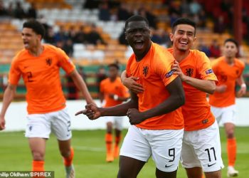 Dutch-born Ghanaian sensation Brian Brobbey scores BRACE in Dutch Under 17 win over England