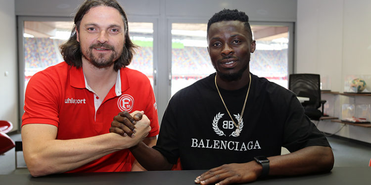 Ghana winger Nana Ampomah joins German Bundesliga side Fortuna Dusseldorf on a three-year deal