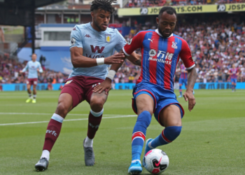 Red-hot Jordan Ayew scores again to power Crystal Palace to victory against Aston Villa