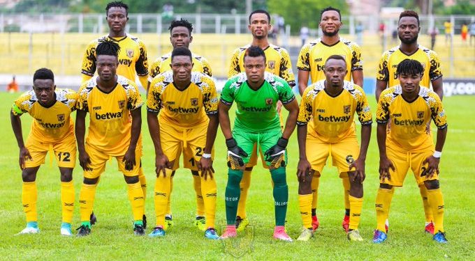 CAFCC: Ashgold Coach Ricardo Da Rocha names Atta Kusi & danger man Osei Baffour in starting XI against Berkane