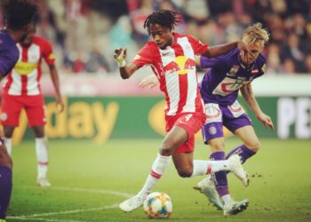 Red-hot Majeed Ashimeru  named in Austrian Bundesliga Team of the Week