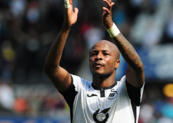 Andre Ayew wants ‘something great’ and ignores move speculation