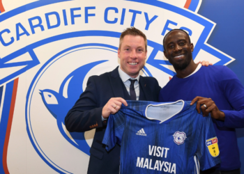 Official: Albert Adomah joins Cardiff City
