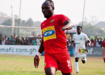 Unbelievable: Kotoko striker Opoku Mensah Miss Open Goal Against Ashantigold [+Video]