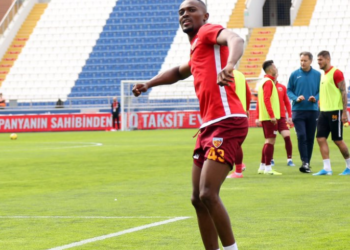 Ghana midfielder Bernard Mensah scores in Kayserispor’s defeat to Kasimpasa