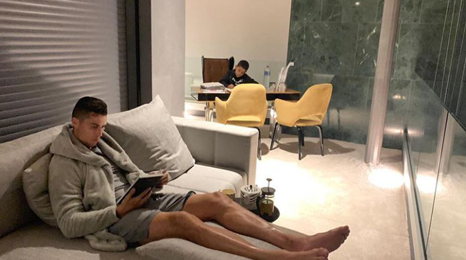 Cristiano Ronaldo earns almost $1million for every Instagram post to top sports rich list