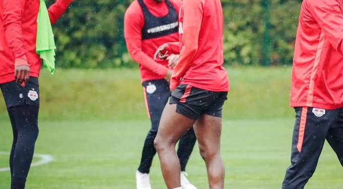 Majeed Ashimeru happy to train with teammates as Austria’s Bundesliga returns