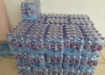 Black Satellites, Starlets receive water donation from Special Ice