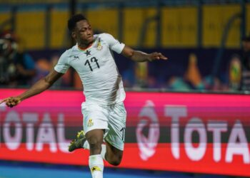 ‘I think we are a little bit too hard on him’ – CK Akonnor defends Baba Rahman from critics