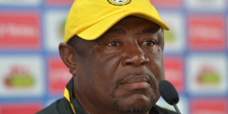 Paa Kwesi Fabin retains Black Meteors coaching role