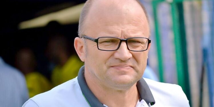 Zimbabwe sack head coach Zdravko Logarušić ahead of World Cup qualifiers against Ghana