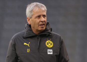 Former Borussia Dortmund and Mönchengladbach coach Lucien Favre applies for Black Stars job