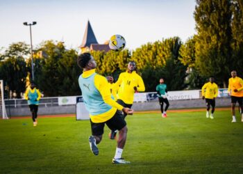 SHOCKING: ‘Active’ Emmanuel Gyasi dropped for ‘Idle’ Issahaku Abdul Fatawu for Zimbabwe showdown