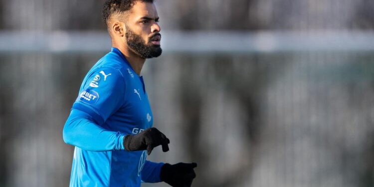 Ghanaian defender Phil Ofosu Ayeh provides assist, scores late winner for Halmstads BK in Sweden
