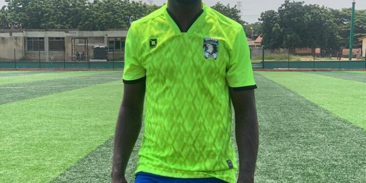 Former Asante Kotoko striker Andy Kumi joins Bechem United