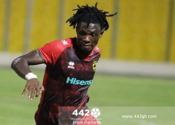 Karela United close in on Evans Adomako