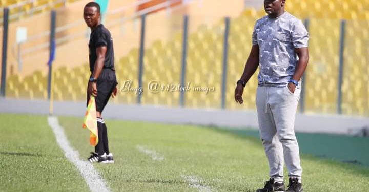 Yaw Preko urges Black Galaxies to ‘play as a team’ agaisnt Nigeria in Abuja