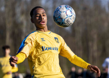 Danish-born midfielder of Ghanaian descent Noah Nartey extends Brondby stay