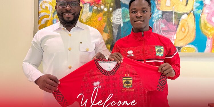 Ghana giant Asante Kotoko sign Rocky Dwamena