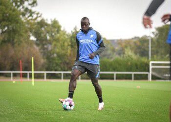 Serie B clubs queue up for Ghanaian midfielder Raman Chibsah