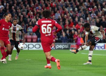 Video: Watch Ghanaian star midfielder Mohammed Kudus’ jaw-breaking strike against Liverpool in Champions League for Ajax