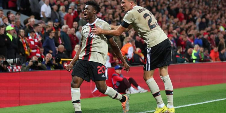 Manchester United legend Rio ferdinand reacts to Mohammed Kudus’ stunner against Liverpool