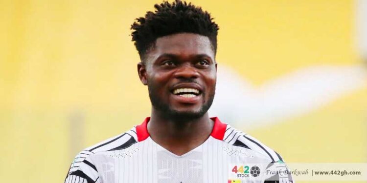 Breaking: Thomas Partey pulls out of Ghana starting XI vs Brazil due to injury during warm-up