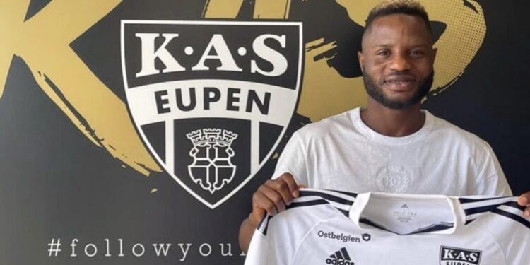 Mubarak Wakaso joins KAS Eupen on loan