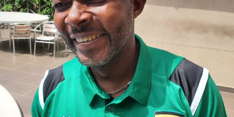 Former Kotoko coach Prosper Ogum congratulates David Ocloo on his appointment as Hearts assistant coach