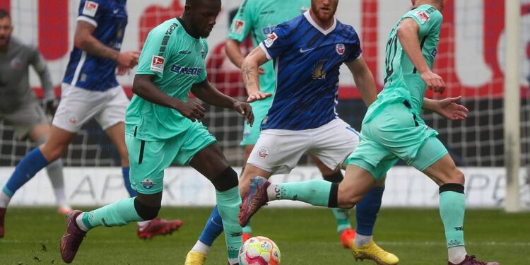 Ghanaian forward Richmond Tachie gets first start for SC Paderborn vs Hansa Rostock