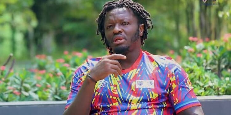 Ghana ace midfielder Sulley Muntari retires