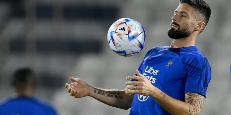 2022 World Cup: Giroud ready to tower above French giants