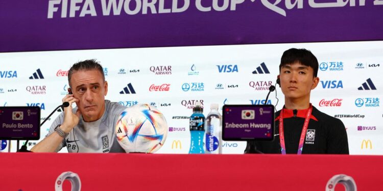 South Korea coach Bento feels no pressure ahead of Ghana match