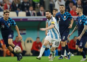 VIDEO: Michael Essien labels Lionel Messi the most skillful player