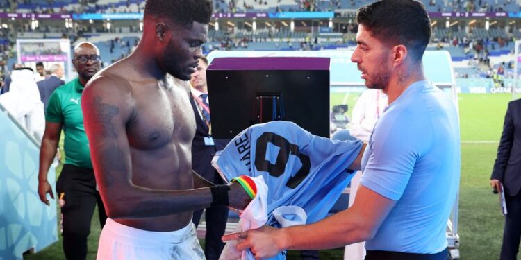 Arsenal star Thomas Partey branded a ‘traitor’ after exchange with Luis Suarez