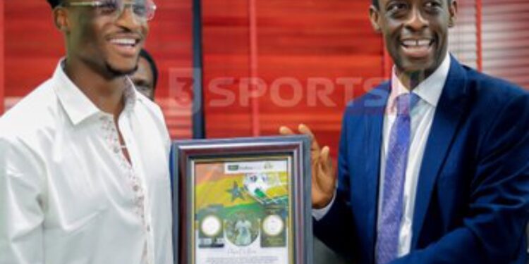 Ghana star Kudus Mohammed honoured by Western Regional Minister Okyere Darko