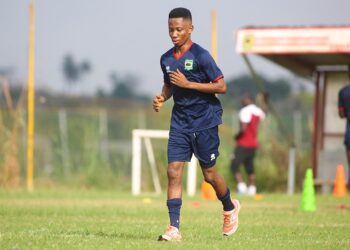 Clinton Opoku starts training after injury lay off