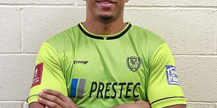 “I couldn’t stop smiling” – Jordan Amissah on Burton Albion move