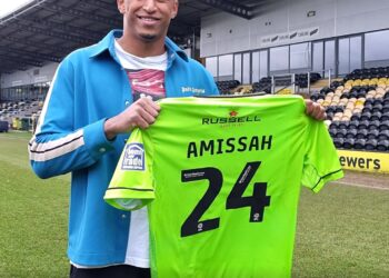 Ghanaian goalkeeper Jordan Amissah joins Burton Albion