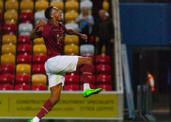 Ghanian striker Manny Duku hails English National League