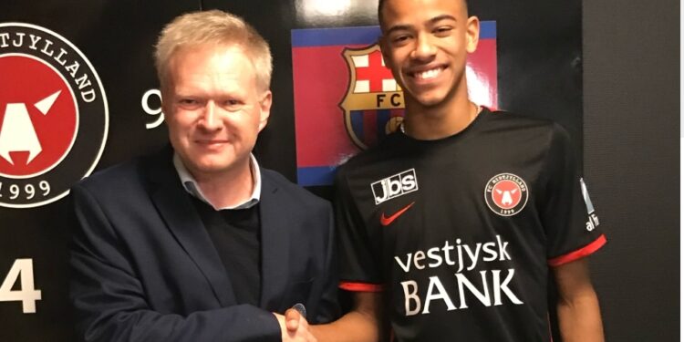 FC Midtjylland sign Ex-Ghana striker Razak Pimpong’s son Malik Bimpong