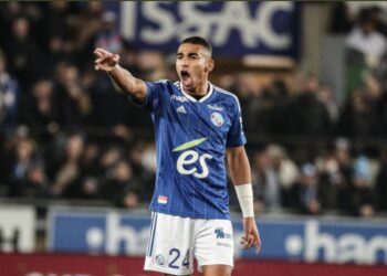 Ghana’s Rock-Solid Center-back Alexander Djiku provides assist against Lens for Strasbourg