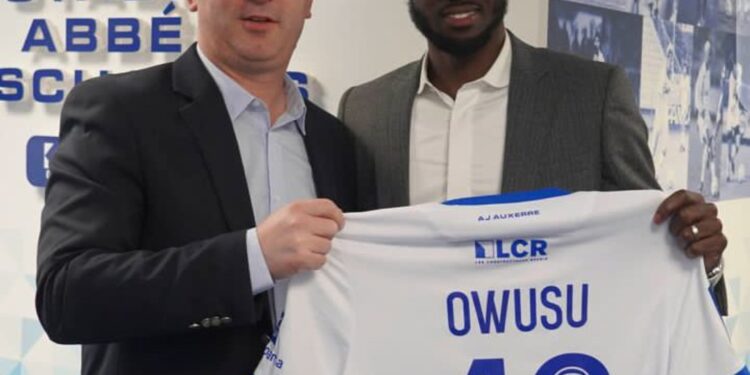 Deal Done: Ghana’s Elisha Owusu signs for AJ Auxerre from KAA Gent