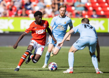 Ghanaian youngster Jesurun Rak-Sakyi shines, provides assist as Charlton win big on the road