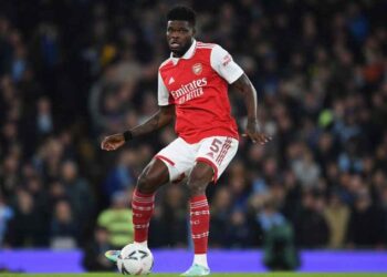 Ex-Manchester City midfielder Yaya Toure promises to watch Arsenal because of ‘unbelievable’ Thomas Partey