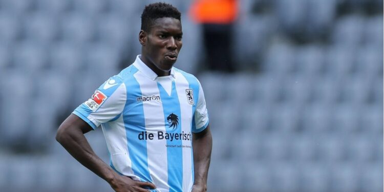 Spanish side Malaga release Ghanaian defender Lumor Agbenyenu