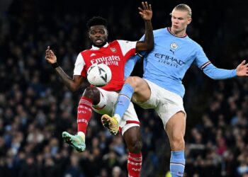 Thomas Partey issue Arsenal rallying cry for Man City Premier League title clash