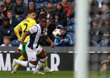 Ghanaian forward Brandon Thomas-Asante excels in West Bromwich Albion comeback win over Norwich City