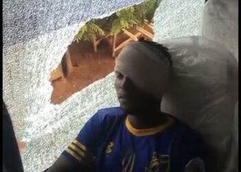 Videos: Aduana Stars fans destroy Tamale City team bus, injured several players at Dormaa